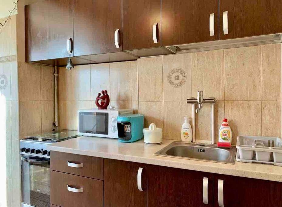 Central Apartment Muncii Area Netflix Bükreş Dış mekan fotoğraf
